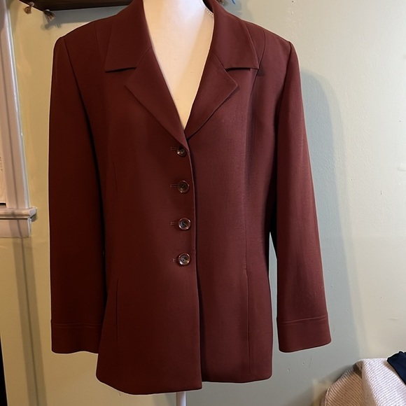 Jones New York Jackets & Blazers - Jones New York 100% pure wool button front blazer jacket